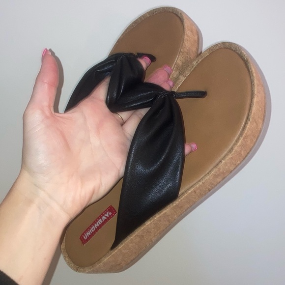 UNIONBAY Shoes - Brand new sandals 🩴